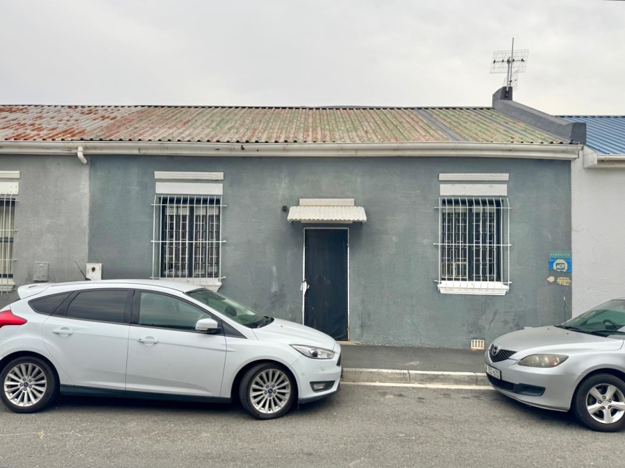 3 Bedroom Property for Sale in Woodstock Western Cape